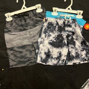 Boys size 5 swimsuits with liners